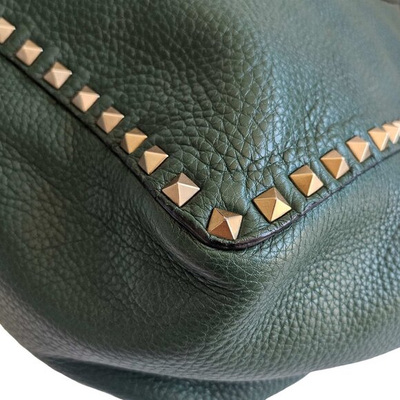 VALENTINO GREEN/BLACK REVERSIBLE ROCKSTUD LEATHER TOTE - Picture 9 of 16